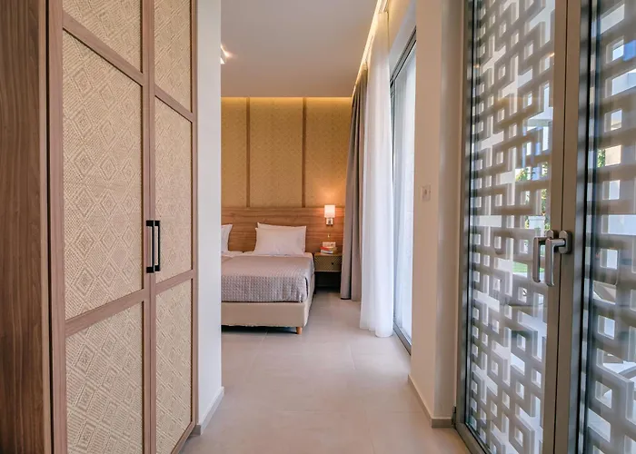 فيلة Theodorou Ágios Fokás