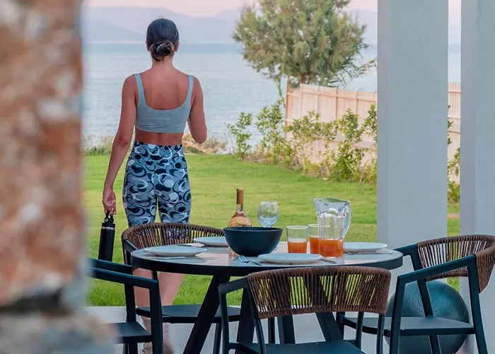 Theodorou فيلة *